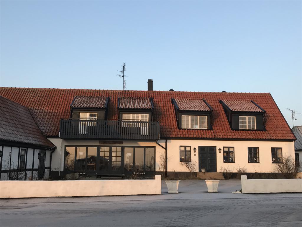 Bobergs Pa Hamngarden Hotel Brantevik Exterior photo